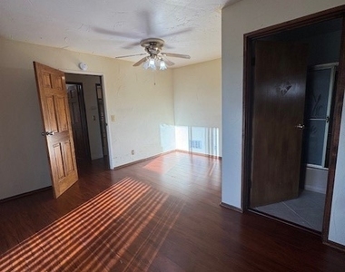 652 Arbula - Photo Thumbnail 15