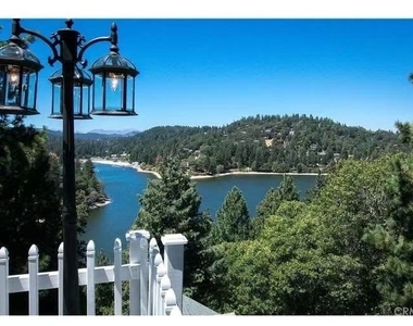 652 Arbula - Photo Thumbnail 1