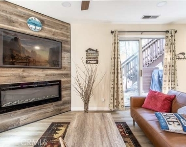27981 Rainbow Drive - Photo Thumbnail 3