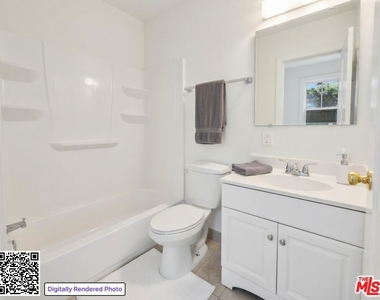 2611 W Orchard Avenue - Photo Thumbnail 6