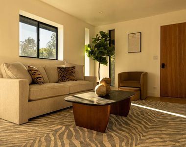 7802 Torreyson Drive - Photo Thumbnail 48
