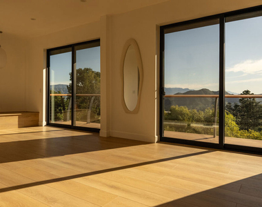 7802 Torreyson Drive - Photo Thumbnail 33