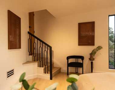 7802 Torreyson Drive - Photo Thumbnail 41