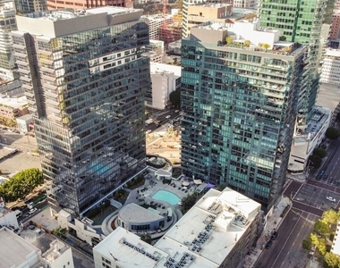901 S Flower Street - Photo Thumbnail 35