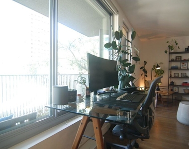 901 S Flower Street - Photo Thumbnail 4
