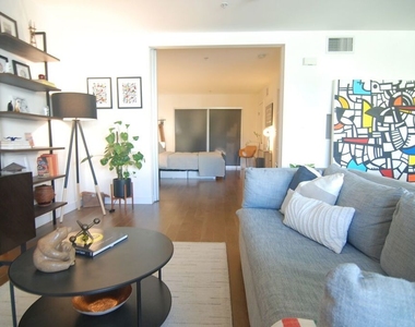 901 S Flower Street - Photo Thumbnail 8