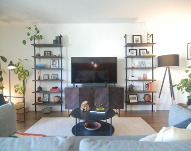 901 S Flower Street - Photo Thumbnail 5