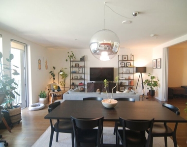 901 S Flower Street - Photo Thumbnail 3