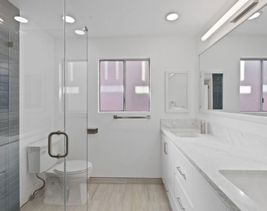 122 Buccaneer Street - Photo Thumbnail 19