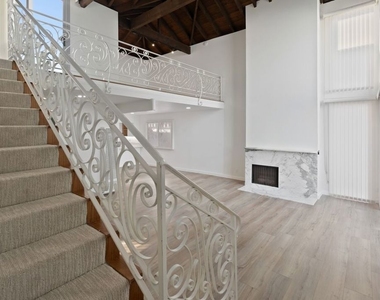 122 Buccaneer Street - Photo Thumbnail 4