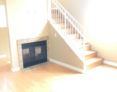 7280 Hyatt St - Photo Thumbnail 6