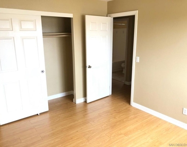 7280 Hyatt St - Photo Thumbnail 8