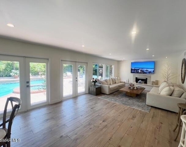 3328 Casino Drive - Photo Thumbnail 10