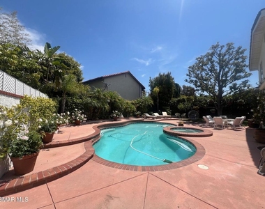 3328 Casino Drive - Photo Thumbnail 33