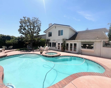 3328 Casino Drive - Photo Thumbnail 32