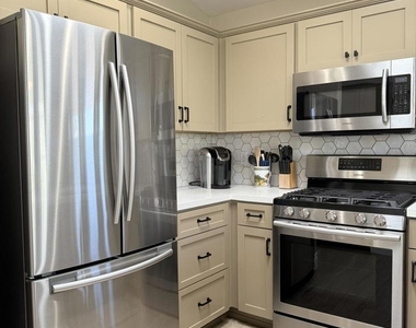 37358 Westridge Avenue - Photo Thumbnail 8