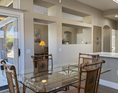 37358 Westridge Avenue - Photo Thumbnail 14