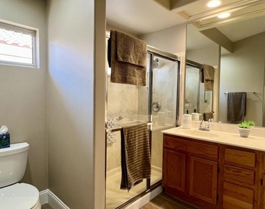 37358 Westridge Avenue - Photo Thumbnail 25