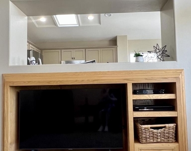 37358 Westridge Avenue - Photo Thumbnail 6