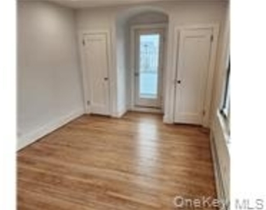 361 E Olive Street - Photo Thumbnail 10