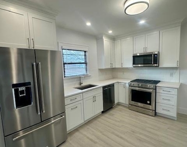 361 E Olive Street - Photo Thumbnail 4