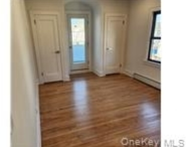 361 E Olive Street - Photo Thumbnail 13