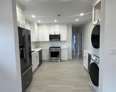361 E Olive Street - Photo Thumbnail 3