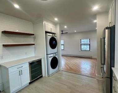 361 E Olive Street - Photo Thumbnail 6