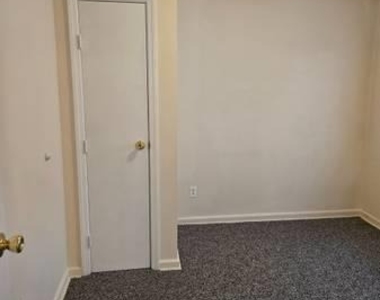 222 Cleveland Avenue - Photo Thumbnail 16