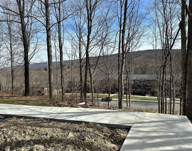 20 Peddler Hill - Photo Thumbnail 5