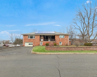 2 Gillis Avenue - Photo Thumbnail 25
