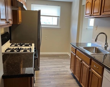 3464 Fitler Street - Photo Thumbnail 4