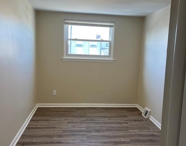 3464 Fitler Street - Photo Thumbnail 13