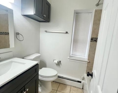 708 Franklin St. N - Photo Thumbnail 20