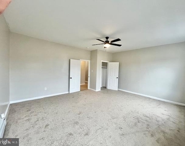708 Franklin St. N - Photo Thumbnail 17