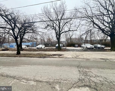 708 Franklin St. N - Photo Thumbnail 26