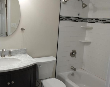512 Dartmouth Drive - Photo Thumbnail 16