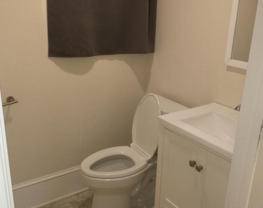 512 Dartmouth Drive - Photo Thumbnail 24