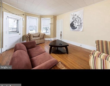 310 University Boulevard - Photo Thumbnail 10
