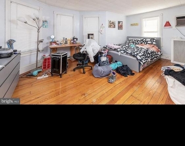 310 University Boulevard - Photo Thumbnail 13