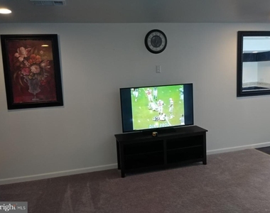 6306 Johensu Drive - Photo Thumbnail 7