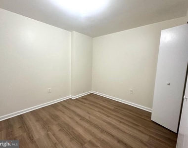 898 Bayridge Drive - Photo Thumbnail 27