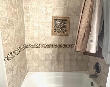 898 Bayridge Drive - Photo Thumbnail 17