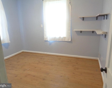 3104 Parker Avenue - Photo Thumbnail 11
