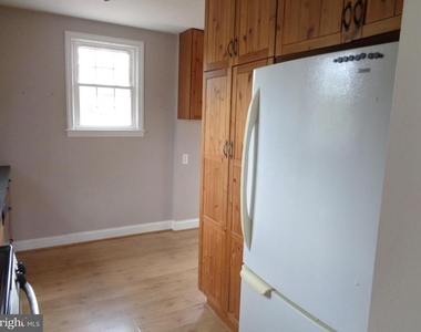 3104 Parker Avenue - Photo Thumbnail 9