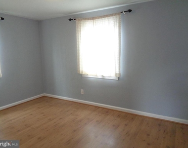 3104 Parker Avenue - Photo Thumbnail 13