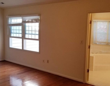 464 Winding Rose Drive - Photo Thumbnail 28