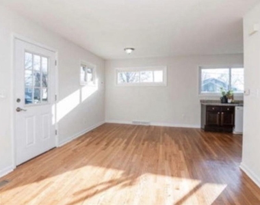7906 Bon Air Road - Photo Thumbnail 3