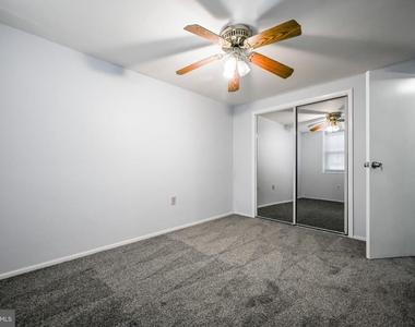 1610 Wentworth Avenue - Photo Thumbnail 18