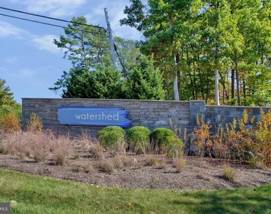 244 Mainstream Drive - Photo Thumbnail 35